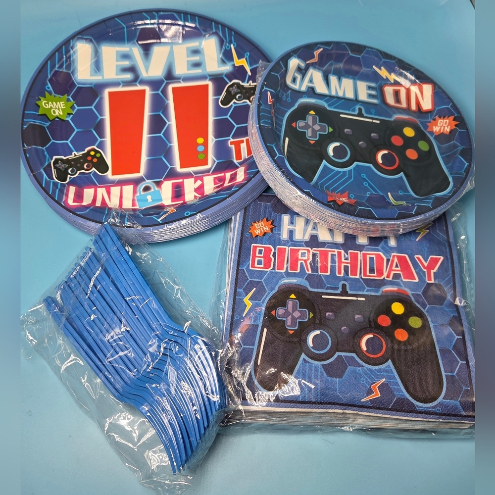 Video Game 11th Birthday Disposable Party Supplies - Plates, Napkins, Forks